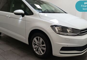 VW Touran 87.121 km 22.470 &euro; Egelsbach 63329