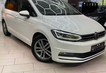 VW Touran 139.063 km 18.200 &euro; Neu-Isenburg 63263