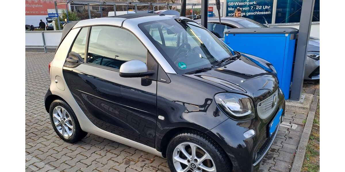 Smart ForTwo 36.850 km 11.200 &euro; Frankfurt am Main 60596