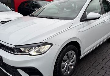 VW Polo 39.944 km 13.990 &euro; FRANKFURT AM MAIN 60488