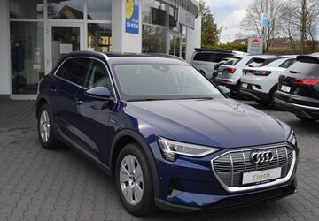 Audi e-tron 8.300 km 30.990 &euro; Babenhausen 64832