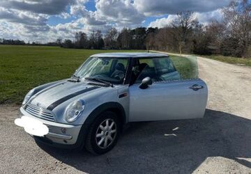 Mini ONE 175.000 km 2.150 &euro; Babenhausen 64832