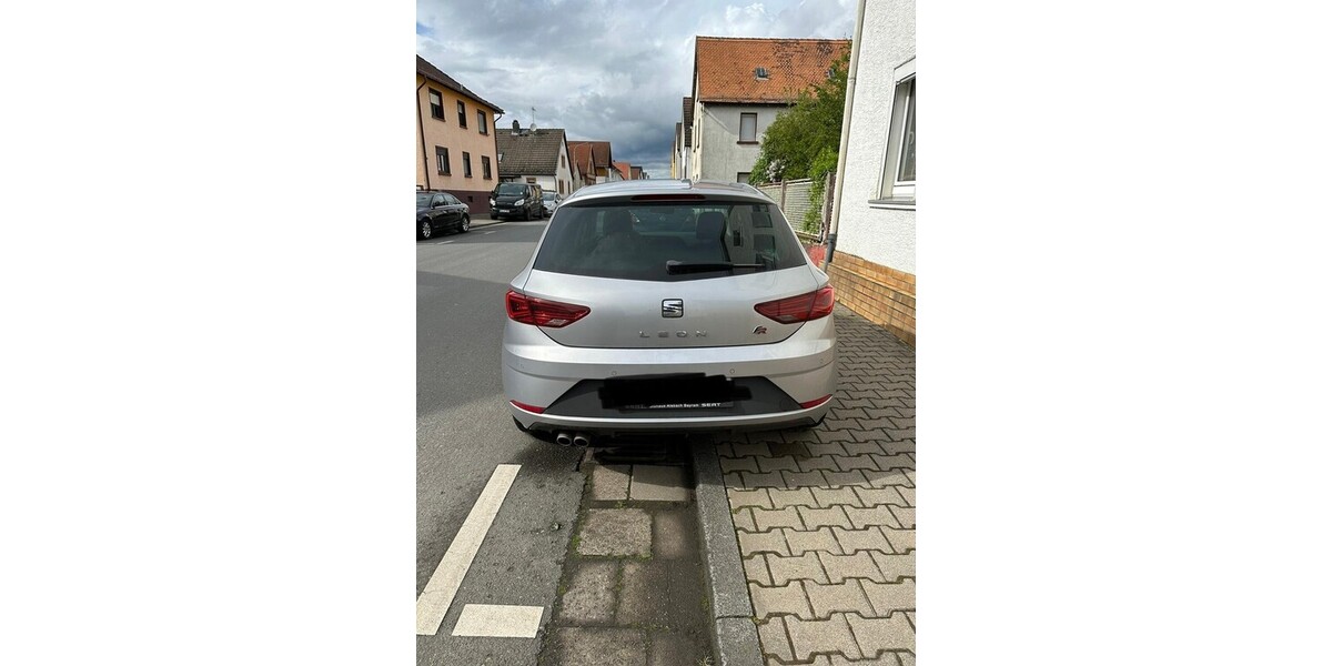 Seat seat leon FR 100.000 km 16.300 &euro; Weiterstadt 64331