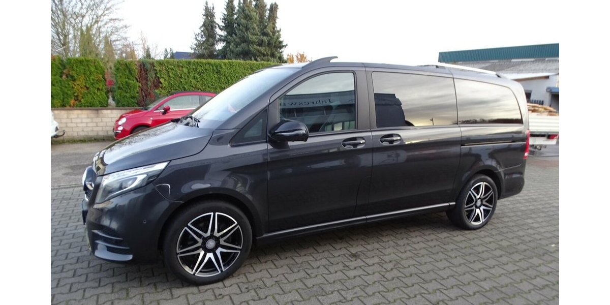 Mercedes-Benz V 300 d 4M lang AVANTGARDE EDITION AMG Line, Stand 61.360 km 59.890 &euro; Rodgau 63110