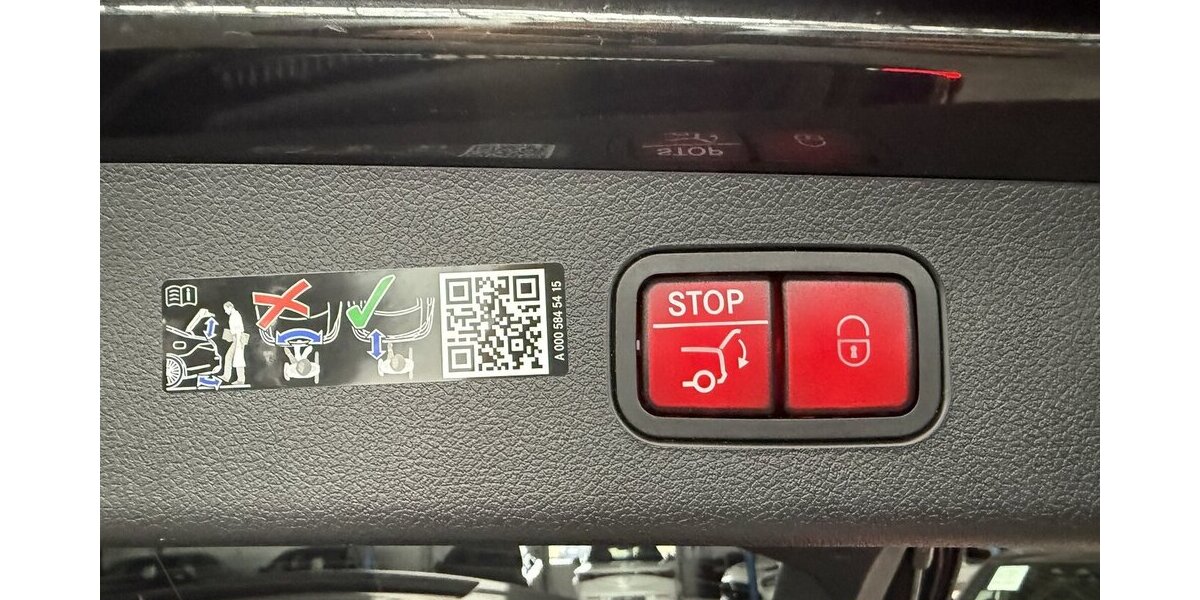 Mercedes-Benz E 300 T de AMG DISTR-AIRMATIC-4D SURROUND-DC-AHK 14.998 km 58.798 &euro; Groß-Umstadt 64823