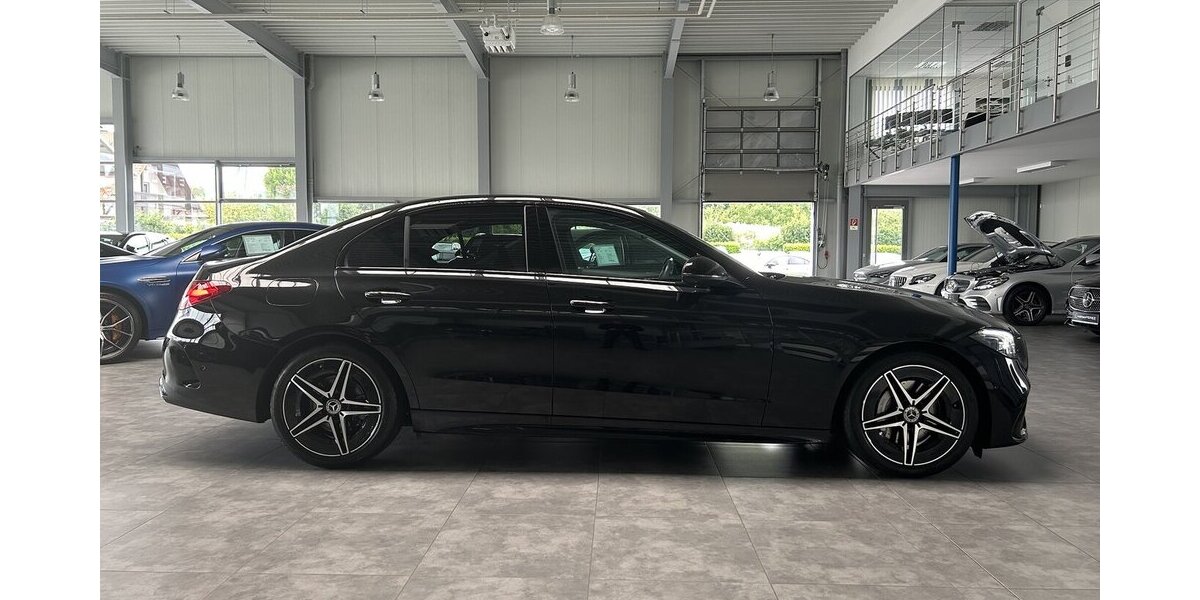 Mercedes-Benz C 300 d EDITION AMG DISTRONIC-PANORAMA-BURMESTER 31.110 km 49.897 &euro; Groß-Umstadt 64823