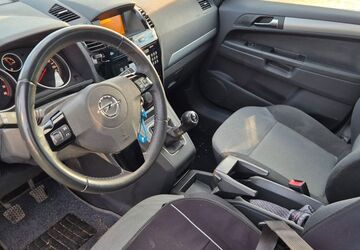 Opel Zafira 176.450 km 3.900 &euro; FRANKFURT AM MAIN 60386