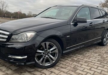 Mercedes-Benz C 250 318.000 km 6.499 &euro; Hattersheim am Main 65795