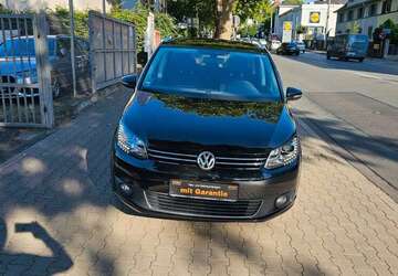 VW Touran 160.000 km 11.400 &euro; Offenbach 63071