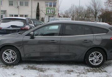Ford Focus 148.843 km 10.799 &euro; Babenhausen 64832