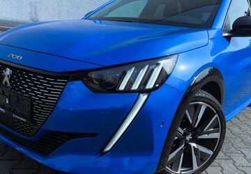 Peugeot 208 60.000 km 17.990 &euro; Rüsselsheim 65428