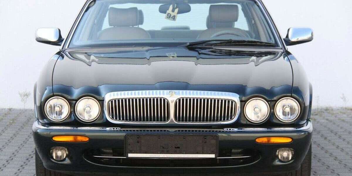 Jaguar Daimler 98.500 km 44.999 &euro; Heppenheim 64646