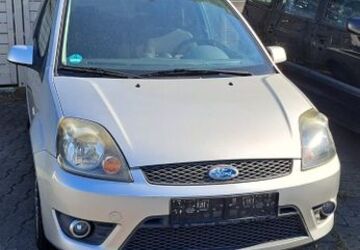 Ford Fiesta 118.000 km 1.350 &euro; Darmstadt 64295