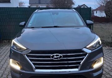 Hyundai TUCSON 154.000 km 16.900 &euro; Bürstadt 68642