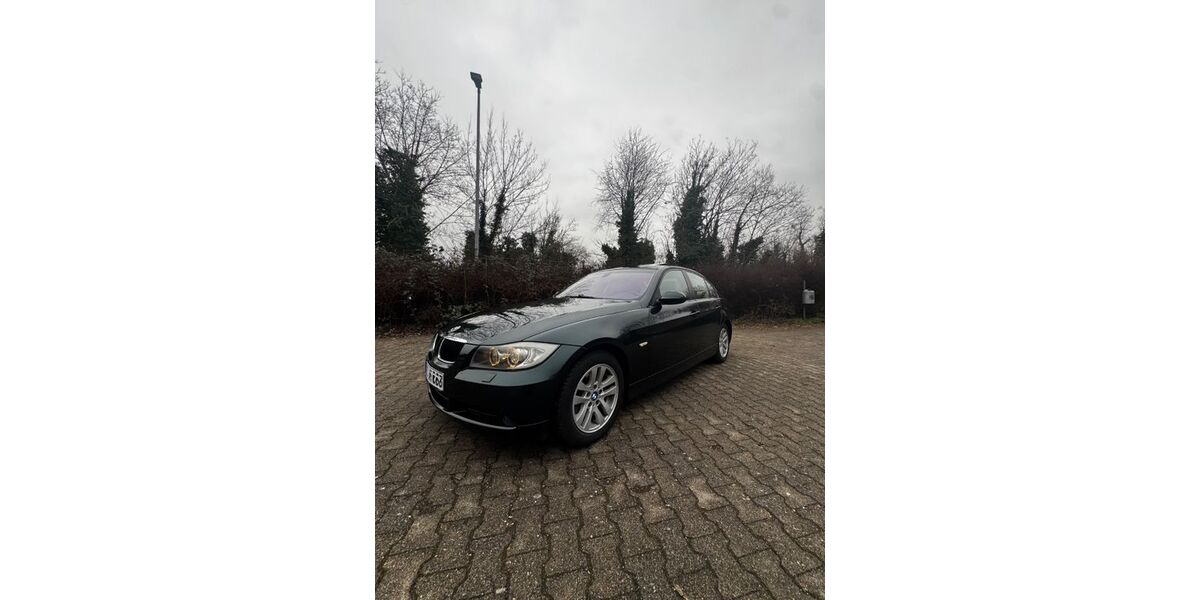 BMW 318 114.900 km 6.499 &euro; Bischofsheim 65474