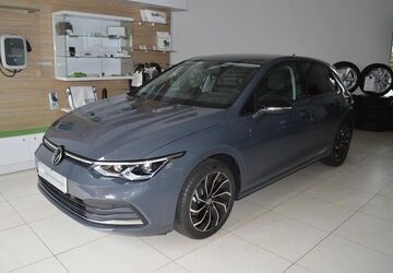 VW Golf 34.000 km 24.880 &euro; Frankfurt am Main 60528