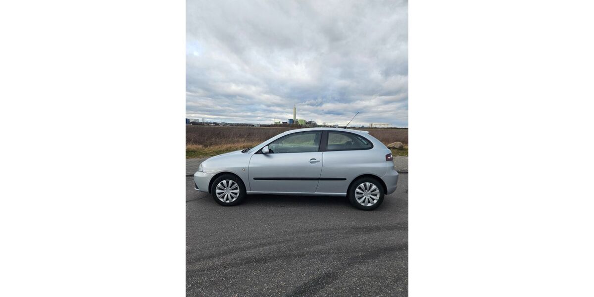 Seat Ibiza 213.000 km 1.390 &euro; Gernsheim 64579