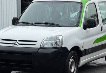 Citroen Berlingo 154.000 km 5.999 &euro; Offenbach am Main 63075