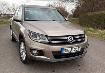VW Tiguan 198.000 km 10.400 &euro; Rüsselsheim 65428