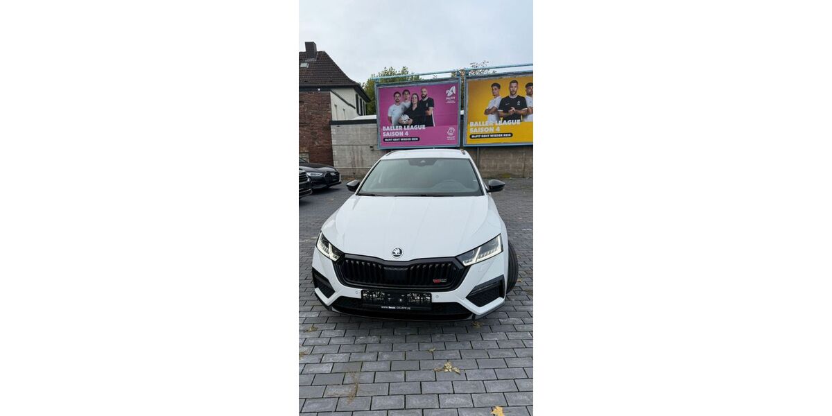 Skoda Octavia 120.315 km 23.900 &euro; Frankfurt am Main 60386