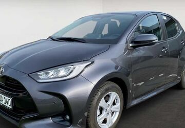 Toyota Yaris 6.000 km 29.590 &euro; Darmstadt 64293
