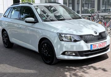 Skoda Fabia 90.000 km 8.880 &euro; Darmstadt 64293