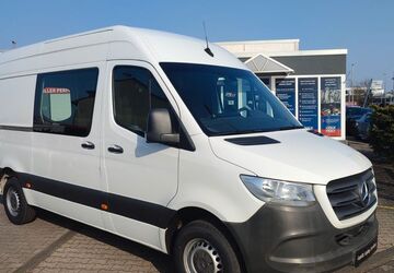 Mercedes-Benz Sprinter 334.600 km 17.500 &euro; Rüsselsheim 65428