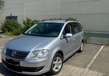 VW Touran 238.000 km 1.800 &euro; Darmstadt 64293