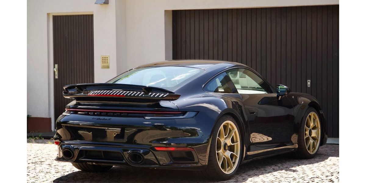 Porsche 992 9.000 km 235.000 &euro; frankfurt 60598