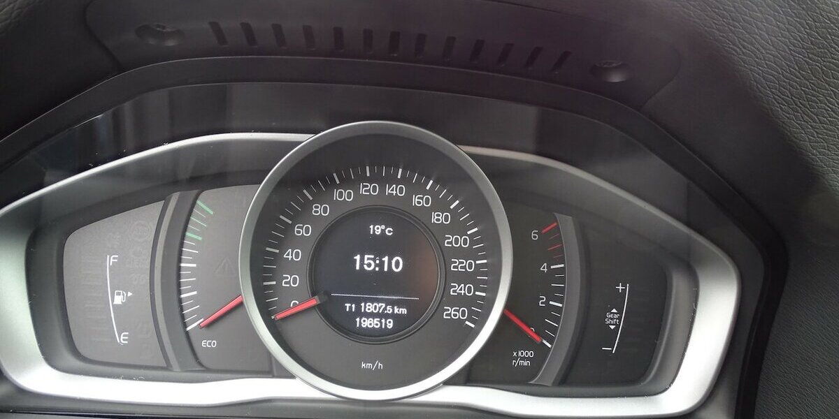 Volvo S60 Kinetic Klima, Navigation 196.500 km 8.890 &euro; Rodgau 63110