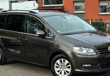 VW Sharan 115.033 km 26.500 &euro; Frankfurt am Main 65933