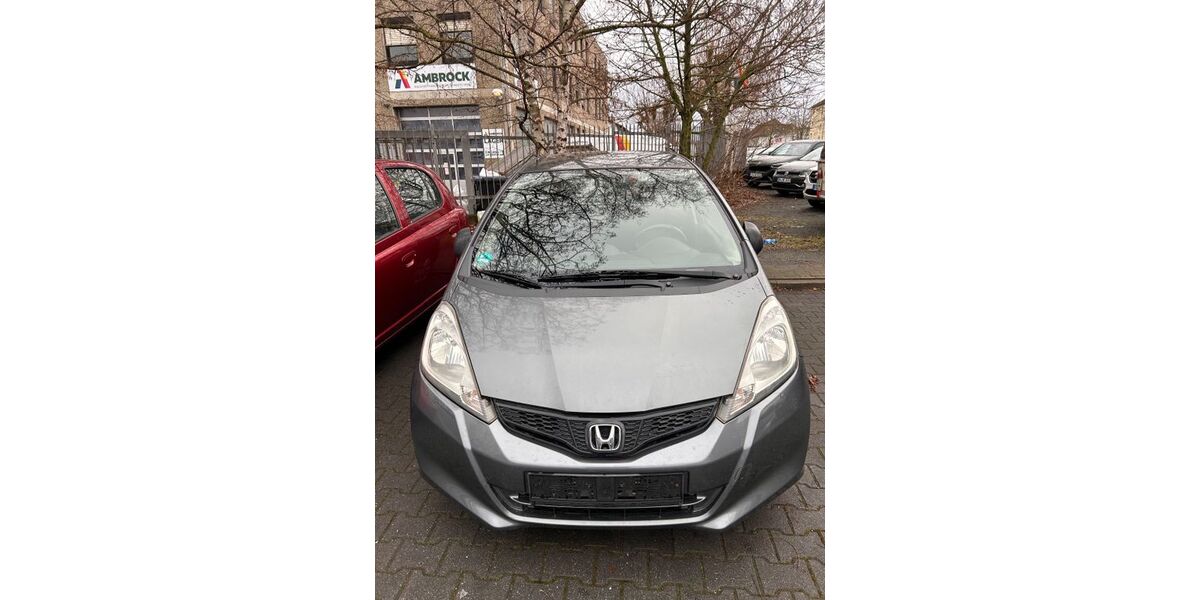 Honda Jazz 64.400 km 8.900 &euro; Frankfurt 60326