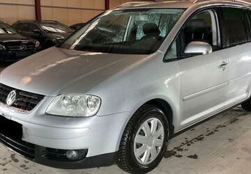 VW Touran 186.000 km 1.390 &euro; Heusenstamm 63150