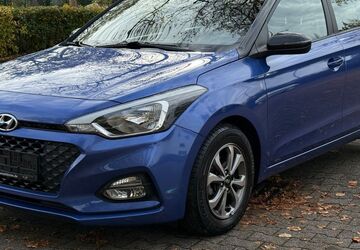 Hyundai i20 28.000 km 11.880 &euro; Rüsselsheim 65428